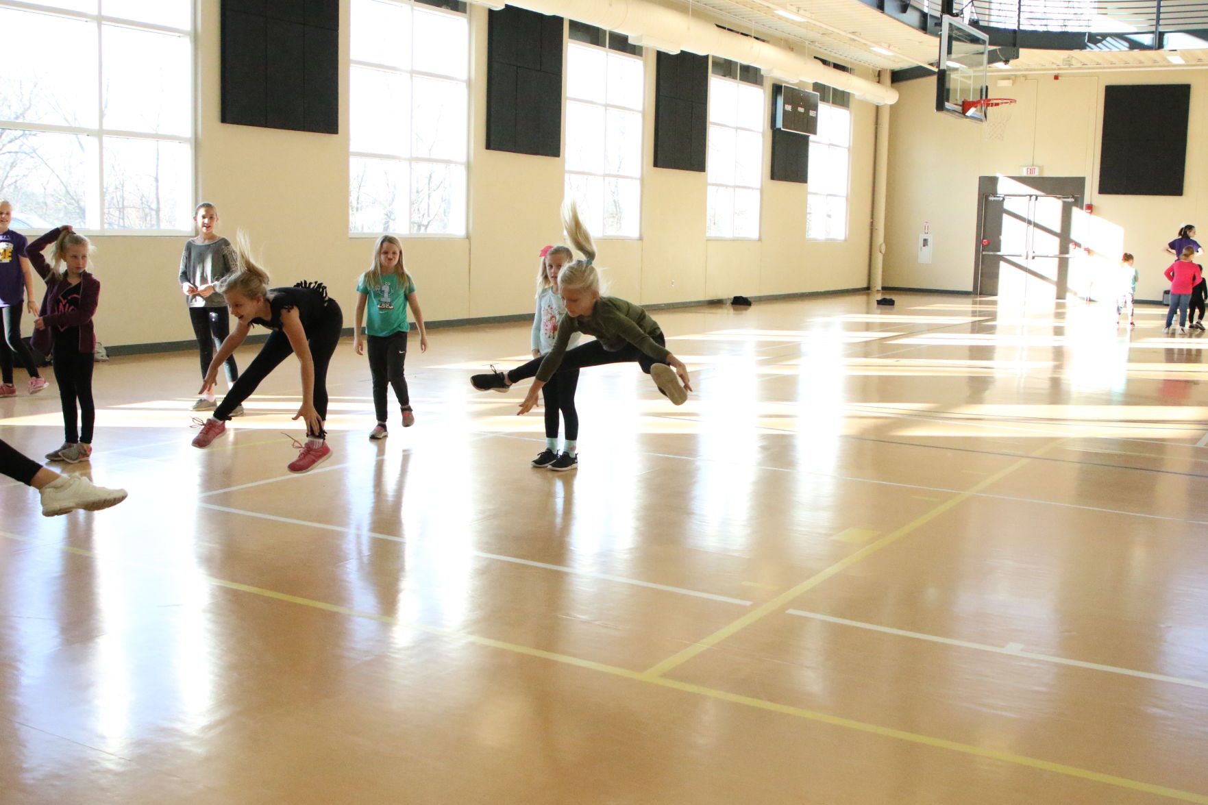 ECC_Cheer Clinic (20).JPG